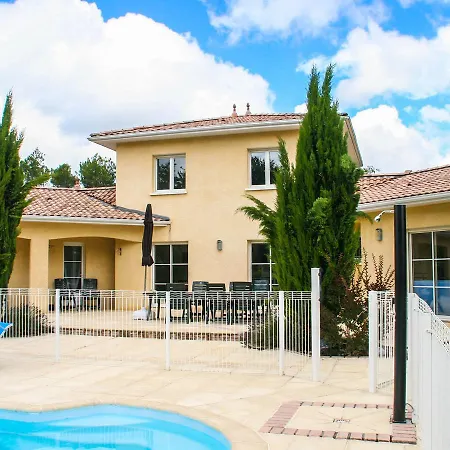 Mimizan Villa *